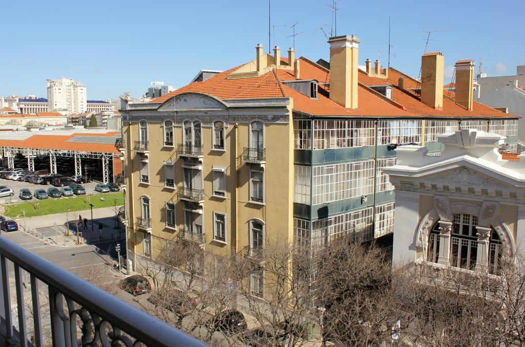 Residencial Duque De Saldanha Hotel Lisbon Luaran gambar